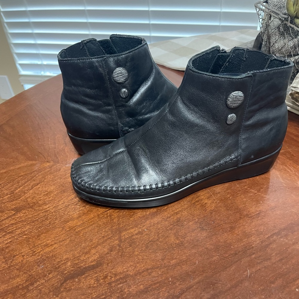 SAS Jade Wedge Boot ankle